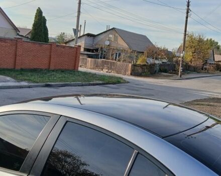 Серый Мазда 3, объемом двигателя 2 л и пробегом 225 тыс. км за 7200 $, фото 4 на Automoto.ua