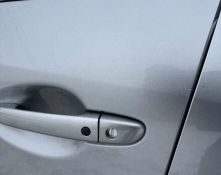 Сірий Мазда 3, об'ємом двигуна 2.49 л та пробігом 204 тис. км за 11300 $, фото 5 на Automoto.ua