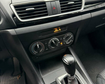 Серый Мазда 3, объемом двигателя 1.6 л и пробегом 126 тыс. км за 8900 $, фото 15 на Automoto.ua