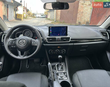 Серый Мазда 3, объемом двигателя 2 л и пробегом 182 тыс. км за 9000 $, фото 8 на Automoto.ua