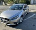 Серый Мазда 3, объемом двигателя 2 л и пробегом 147 тыс. км за 10700 $, фото 1 на Automoto.ua