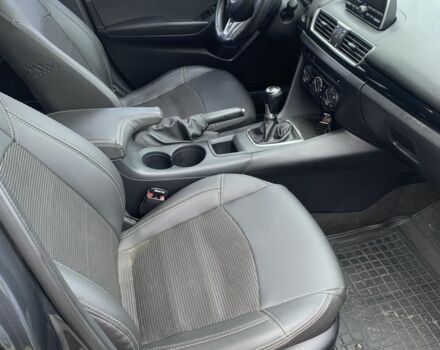 Серый Мазда 3, объемом двигателя 1.6 л и пробегом 115 тыс. км за 11000 $, фото 3 на Automoto.ua