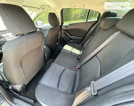 Сірий Мазда 3, об'ємом двигуна 2 л та пробігом 149 тис. км за 1800 $, фото 13 на Automoto.ua