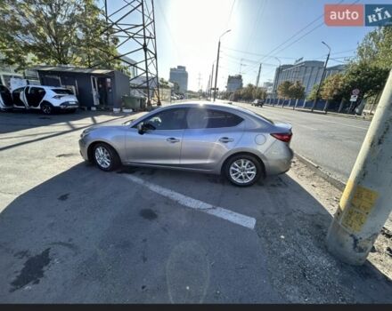 Серый Мазда 3, объемом двигателя 2 л и пробегом 140 тыс. км за 11500 $, фото 7 на Automoto.ua
