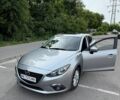 Серый Мазда 3, объемом двигателя 2 л и пробегом 106 тыс. км за 11000 $, фото 1 на Automoto.ua