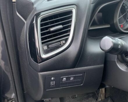 Серый Мазда 3, объемом двигателя 1.6 л и пробегом 115 тыс. км за 11000 $, фото 6 на Automoto.ua