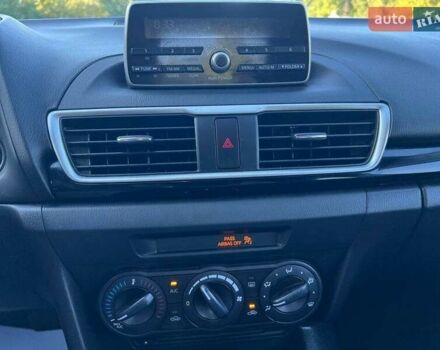 Сірий Мазда 3, об'ємом двигуна 2 л та пробігом 107 тис. км за 1900 $, фото 14 на Automoto.ua