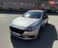 Серый Мазда 3, объемом двигателя 2 л и пробегом 213 тыс. км за 12500 $, фото 2 на Automoto.ua