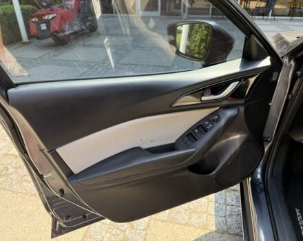 Серый Мазда 3, объемом двигателя 2 л и пробегом 194 тыс. км за 8500 $, фото 11 на Automoto.ua