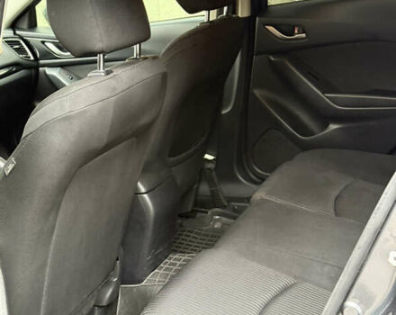 Серый Мазда 3, объемом двигателя 2 л и пробегом 144 тыс. км за 10600 $, фото 4 на Automoto.ua