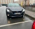 Серый Мазда 3, объемом двигателя 2 л и пробегом 160 тыс. км за 11000 $, фото 1 на Automoto.ua