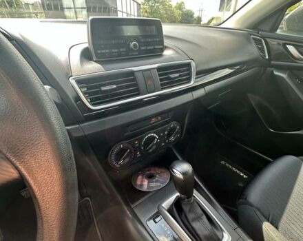 Серый Мазда 3, объемом двигателя 2 л и пробегом 102 тыс. км за 9700 $, фото 8 на Automoto.ua