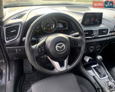 Сірий Мазда 3, об'ємом двигуна 2 л та пробігом 218 тис. км за 8700 $, фото 3 на Automoto.ua