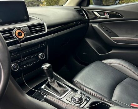 Мазда 3 2015 в Запорожье на Automoto.ua Серый Мазда 3, объемом двигателя 2 л и пробегом 108 тыс. км за 12000 $, фото 8 на Automoto.ua