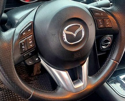 Серый Мазда 3, объемом двигателя 2 л и пробегом 181 тыс. км за 9500 $, фото 9 на Automoto.ua