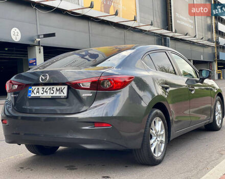 Серый Мазда 3, объемом двигателя 2 л и пробегом 144 тыс. км за 10600 $, фото 1 на Automoto.ua