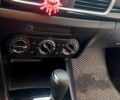 Серый Мазда 3, объемом двигателя 2 л и пробегом 181 тыс. км за 9500 $, фото 8 на Automoto.ua
