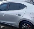 Сірий Мазда 3, об'ємом двигуна 2 л та пробігом 181 тис. км за 9500 $, фото 4 на Automoto.ua
