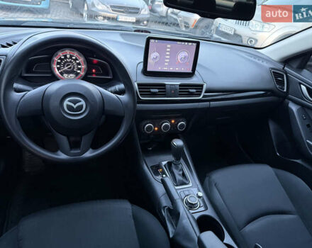 Серый Мазда 3, объемом двигателя 2 л и пробегом 75 тыс. км за 9900 $, фото 10 на Automoto.ua