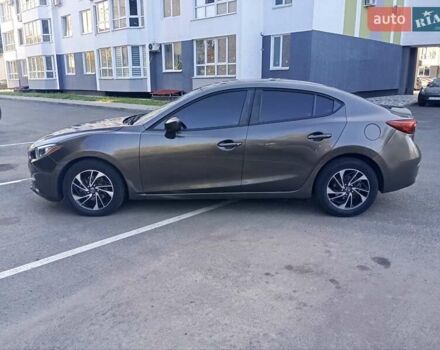 Сірий Мазда 3, об'ємом двигуна 2 л та пробігом 145 тис. км за 9900 $, фото 2 на Automoto.ua