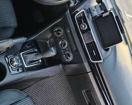 Серый Мазда 3, объемом двигателя 2 л и пробегом 178 тыс. км за 11000 $, фото 8 на Automoto.ua