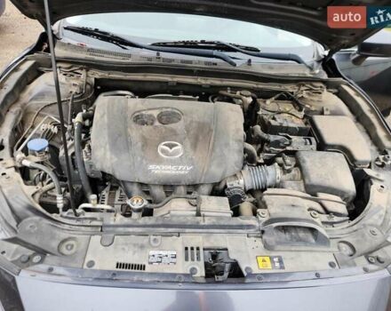 Серый Мазда 3, объемом двигателя 2 л и пробегом 100 тыс. км за 1500 $, фото 9 на Automoto.ua
