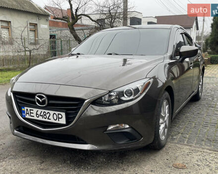Серый Мазда 3, объемом двигателя 2 л и пробегом 134 тыс. км за 10700 $, фото 1 на Automoto.ua