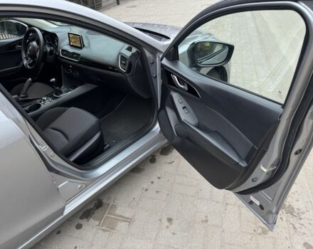 Серый Мазда 3, объемом двигателя 2 л и пробегом 183 тыс. км за 7800 $, фото 12 на Automoto.ua