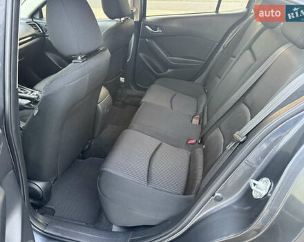 Серый Мазда 3, объемом двигателя 2 л и пробегом 176 тыс. км за 10700 $, фото 15 на Automoto.ua