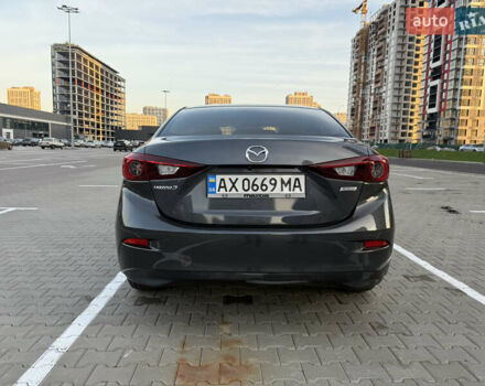 Серый Мазда 3, объемом двигателя 2 л и пробегом 176 тыс. км за 10700 $, фото 5 на Automoto.ua