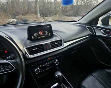 Сірий Мазда 3, об'ємом двигуна 2 л та пробігом 118 тис. км за 13300 $, фото 3 на Automoto.ua