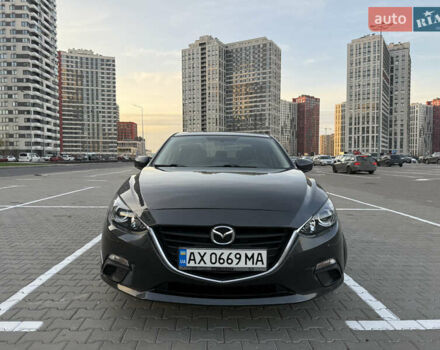 Серый Мазда 3, объемом двигателя 2 л и пробегом 176 тыс. км за 10700 $, фото 2 на Automoto.ua
