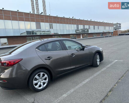 Серый Мазда 3, объемом двигателя 2 л и пробегом 111 тыс. км за 12300 $, фото 5 на Automoto.ua