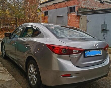 Серый Мазда 3, объемом двигателя 2 л и пробегом 186 тыс. км за 13000 $, фото 3 на Automoto.ua