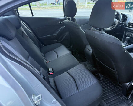 Серый Мазда 3, объемом двигателя 2 л и пробегом 186 тыс. км за 13000 $, фото 10 на Automoto.ua