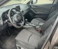 Серый Мазда 3, объемом двигателя 2 л и пробегом 155 тыс. км за 10900 $, фото 7 на Automoto.ua