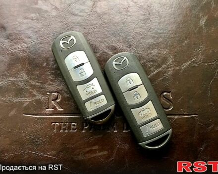 Серый Мазда 3, объемом двигателя 2 л и пробегом 131 тыс. км за 10500 $, фото 1 на Automoto.ua