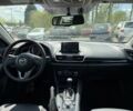 Серый Мазда 3, объемом двигателя 2 л и пробегом 70 тыс. км за 2000 $, фото 9 на Automoto.ua