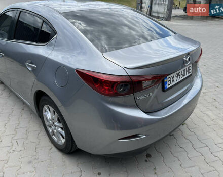 Серый Мазда 3, объемом двигателя 2 л и пробегом 150 тыс. км за 11800 $, фото 7 на Automoto.ua