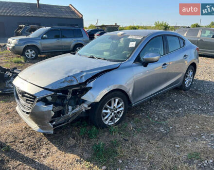 Серый Мазда 3, объемом двигателя 2 л и пробегом 201 тыс. км за 7400 $, фото 1 на Automoto.ua
