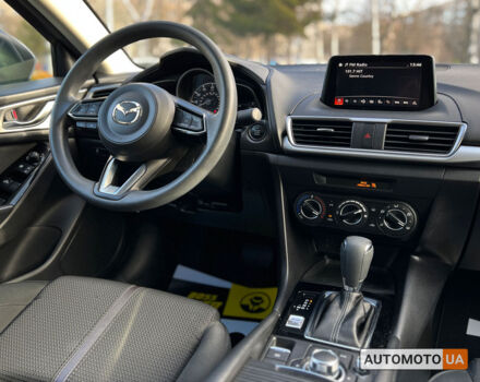 Серый Мазда 3, объемом двигателя 2 л и пробегом 51 тыс. км за 12700 $, фото 12 на Automoto.ua