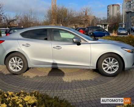 Серый Мазда 3, объемом двигателя 2 л и пробегом 51 тыс. км за 12700 $, фото 7 на Automoto.ua