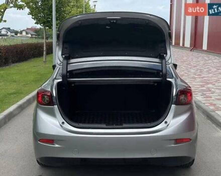 Сірий Мазда 3, об'ємом двигуна 2 л та пробігом 220 тис. км за 9800 $, фото 1 на Automoto.ua
