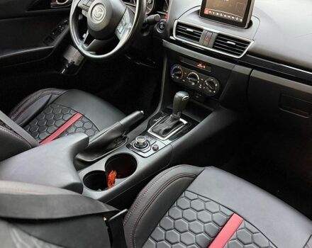 Серый Мазда 3, объемом двигателя 2 л и пробегом 161 тыс. км за 9999 $, фото 12 на Automoto.ua