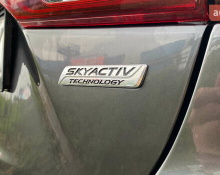 Сірий Мазда 3, об'ємом двигуна 2 л та пробігом 127 тис. км за 12500 $, фото 5 на Automoto.ua