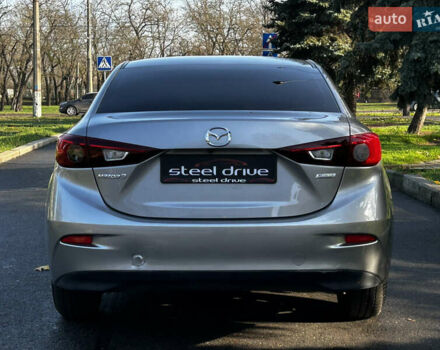 Сірий Мазда 3, об'ємом двигуна 2 л та пробігом 202 тис. км за 10499 $, фото 2 на Automoto.ua