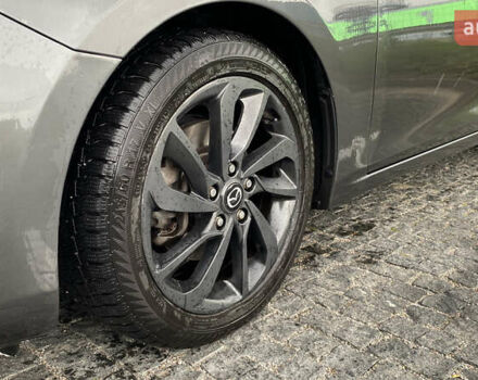 Сірий Мазда 3, об'ємом двигуна 2 л та пробігом 127 тис. км за 12500 $, фото 4 на Automoto.ua