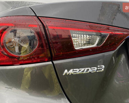 Сірий Мазда 3, об'ємом двигуна 2 л та пробігом 127 тис. км за 12500 $, фото 6 на Automoto.ua