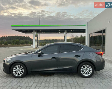 Серый Мазда 3, объемом двигателя 1.5 л и пробегом 96 тыс. км за 15900 $, фото 5 на Automoto.ua