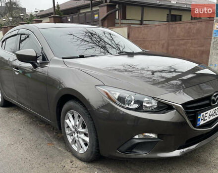Серый Мазда 3, объемом двигателя 2 л и пробегом 134 тыс. км за 10700 $, фото 6 на Automoto.ua